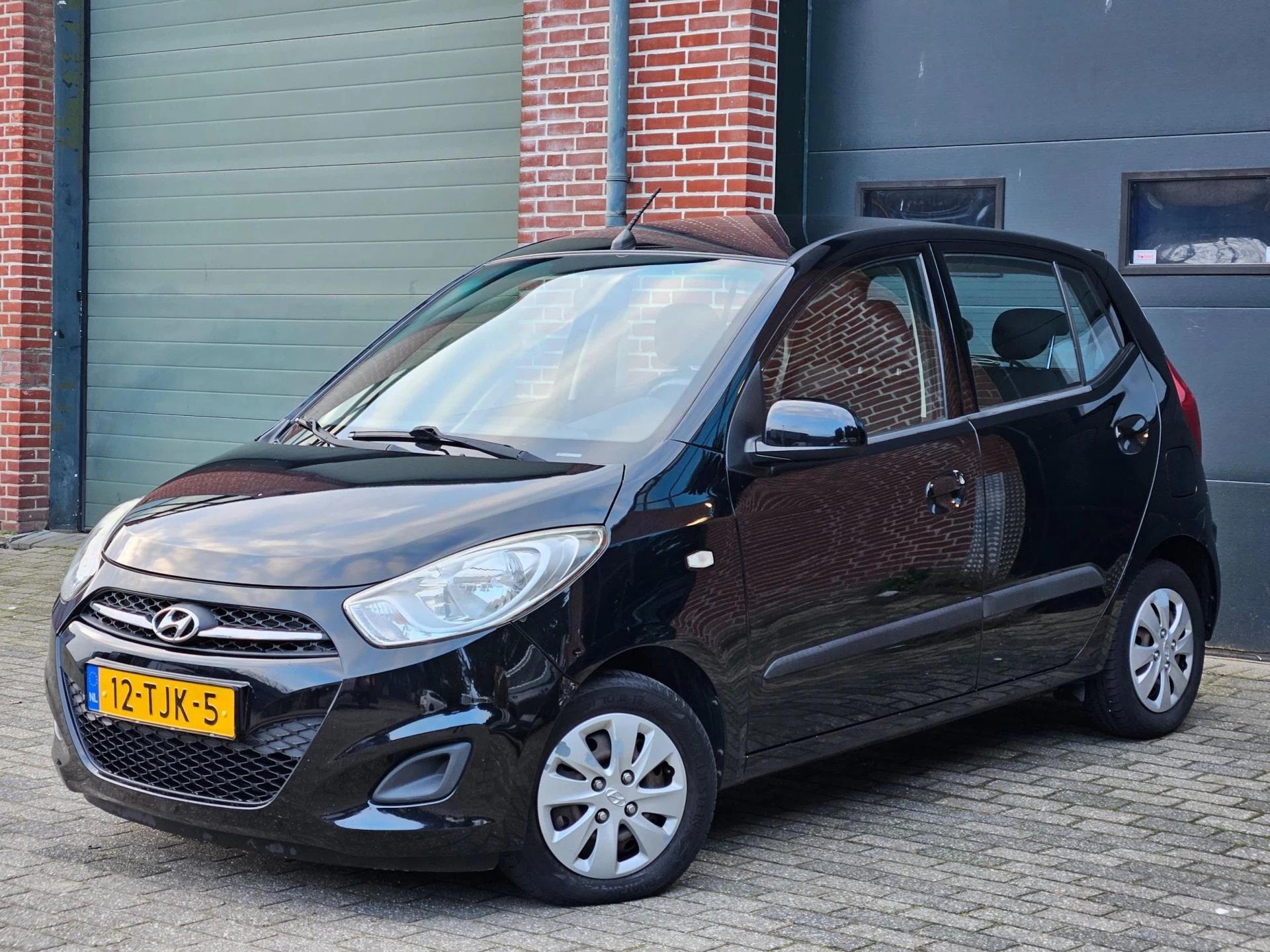 Hoofdafbeelding Hyundai i10