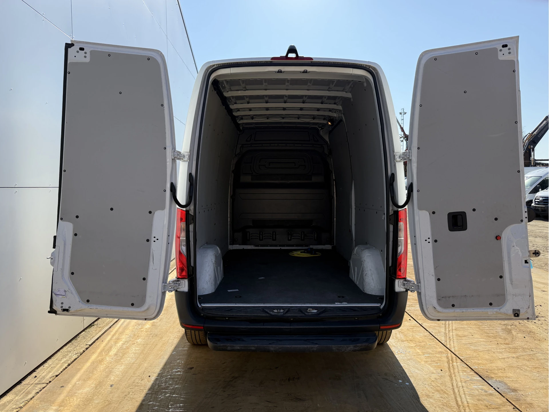 Hoofdafbeelding Mercedes-Benz eSprinter