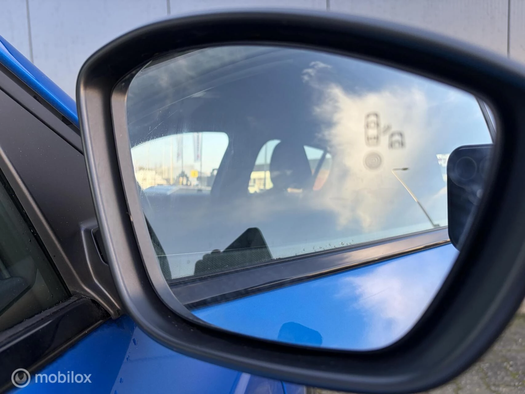 Hoofdafbeelding Peugeot e-208