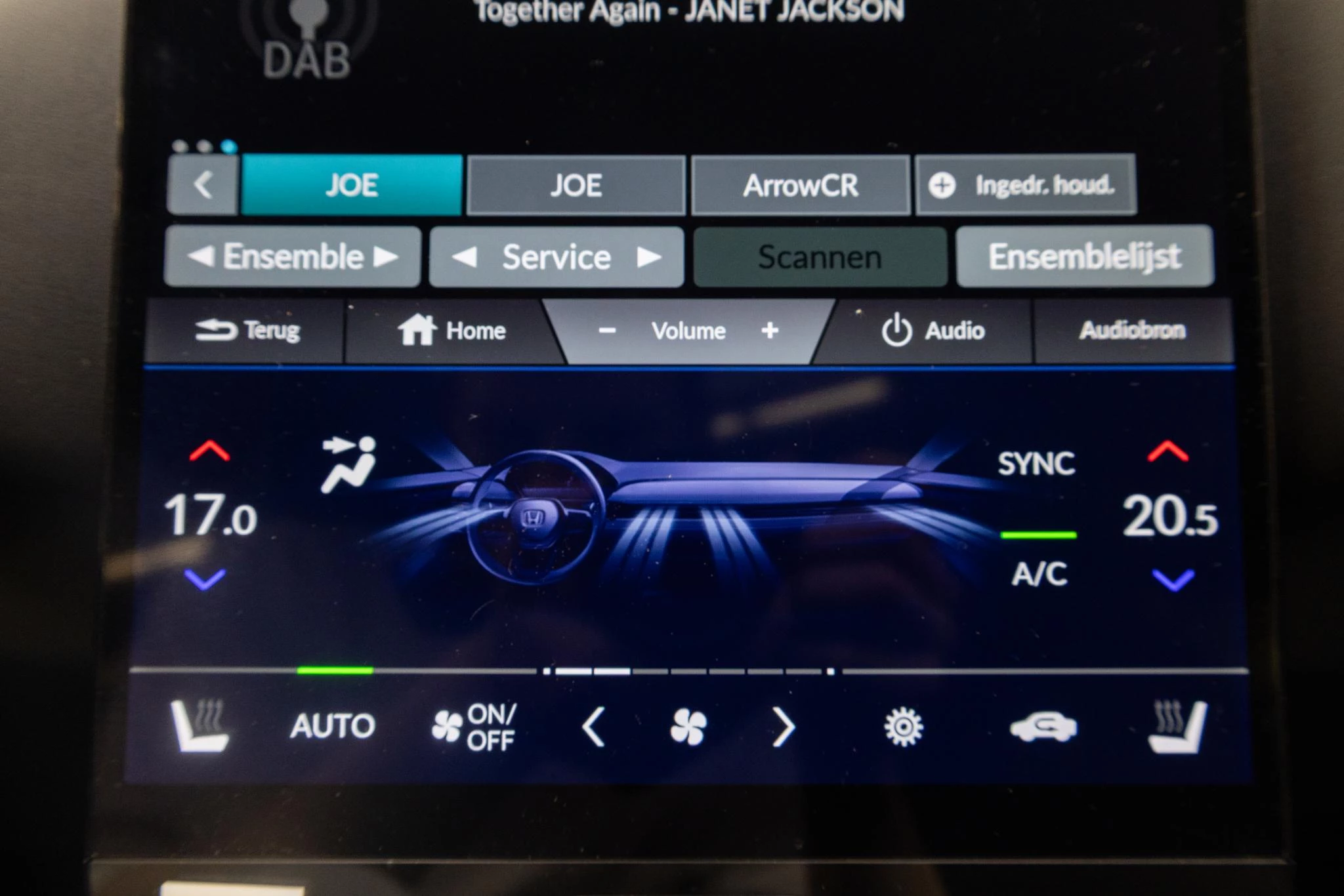 Hoofdafbeelding Honda e:Ny1