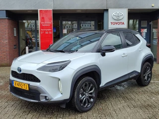 Toyota Yaris Cross 1.5 Hybrid EXPLORE STOELVERW PARK-SENSOREN NAVI CAMERA APPLE/ANDROID CLIMA 18'' LM-VELGEN LED KEYLESS NL-AUTO
