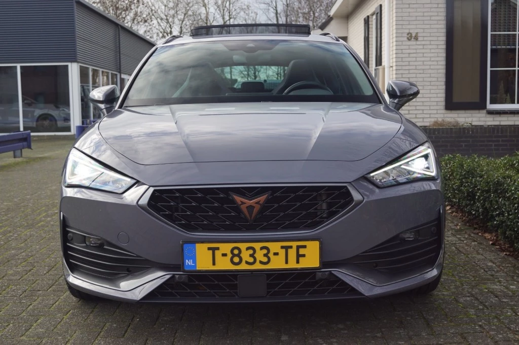 Hoofdafbeelding CUPRA Leon Sportstourer