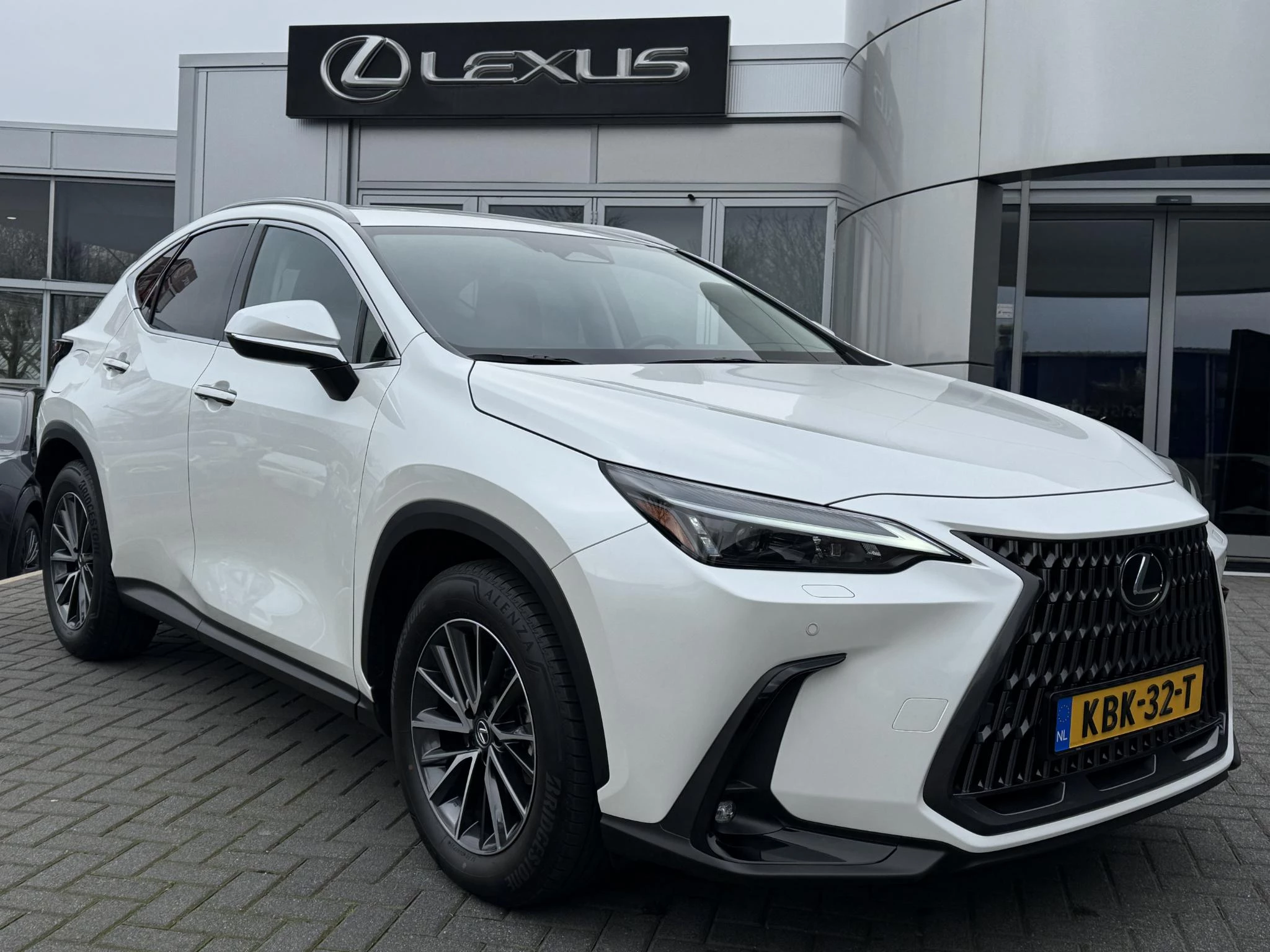 Hoofdafbeelding Lexus NX