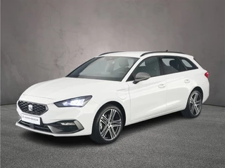 Hoofdafbeelding SEAT Leon SEAT Leon Sportstourer FR Business 1.5 TSI eHybrid 204pk DSG Automaat Adaptive cruise control, Navigatie, Achteruitrijcamera, LED koplampen, Parkeersensoren, App connect