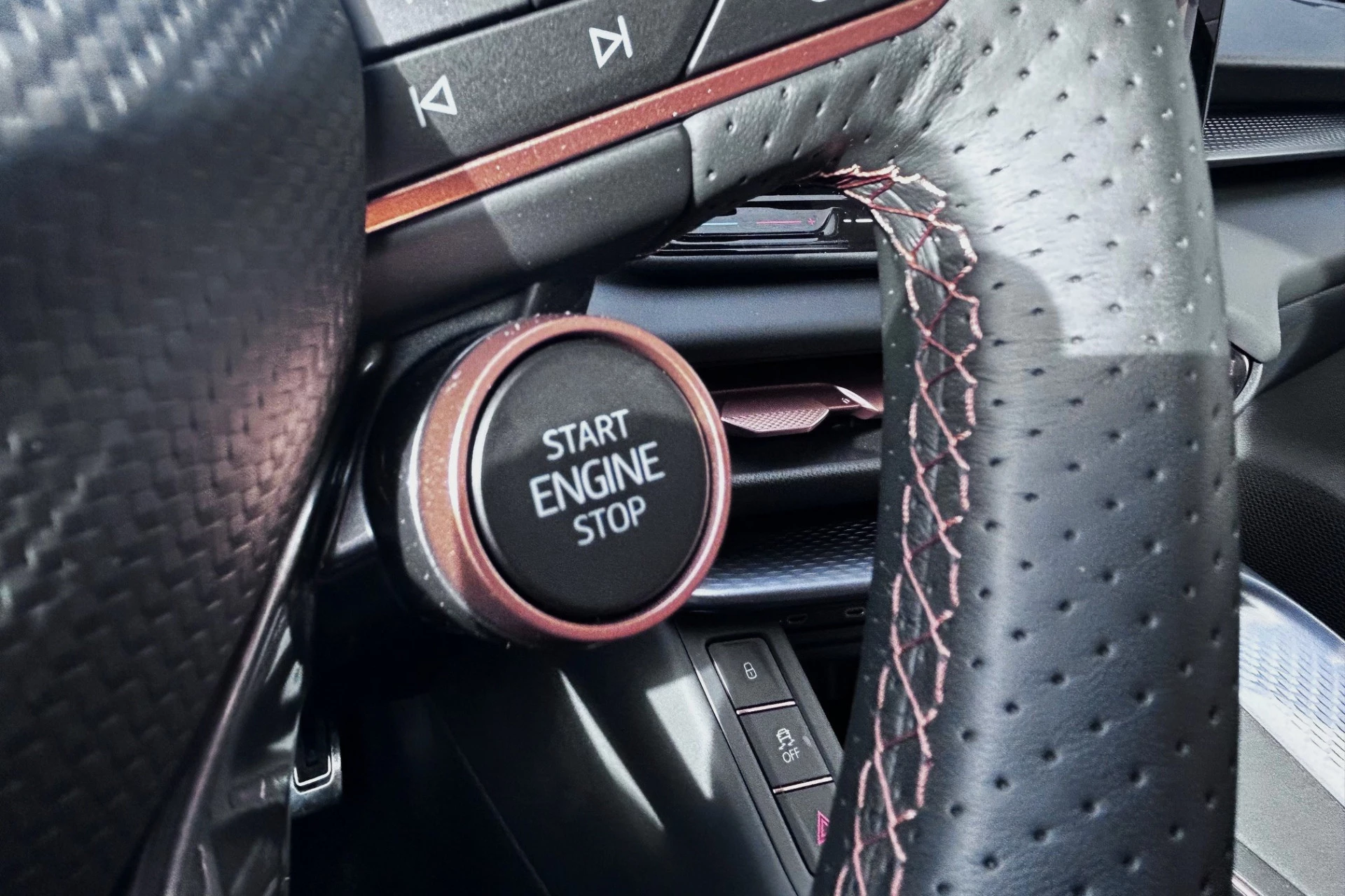 Hoofdafbeelding CUPRA Terramar