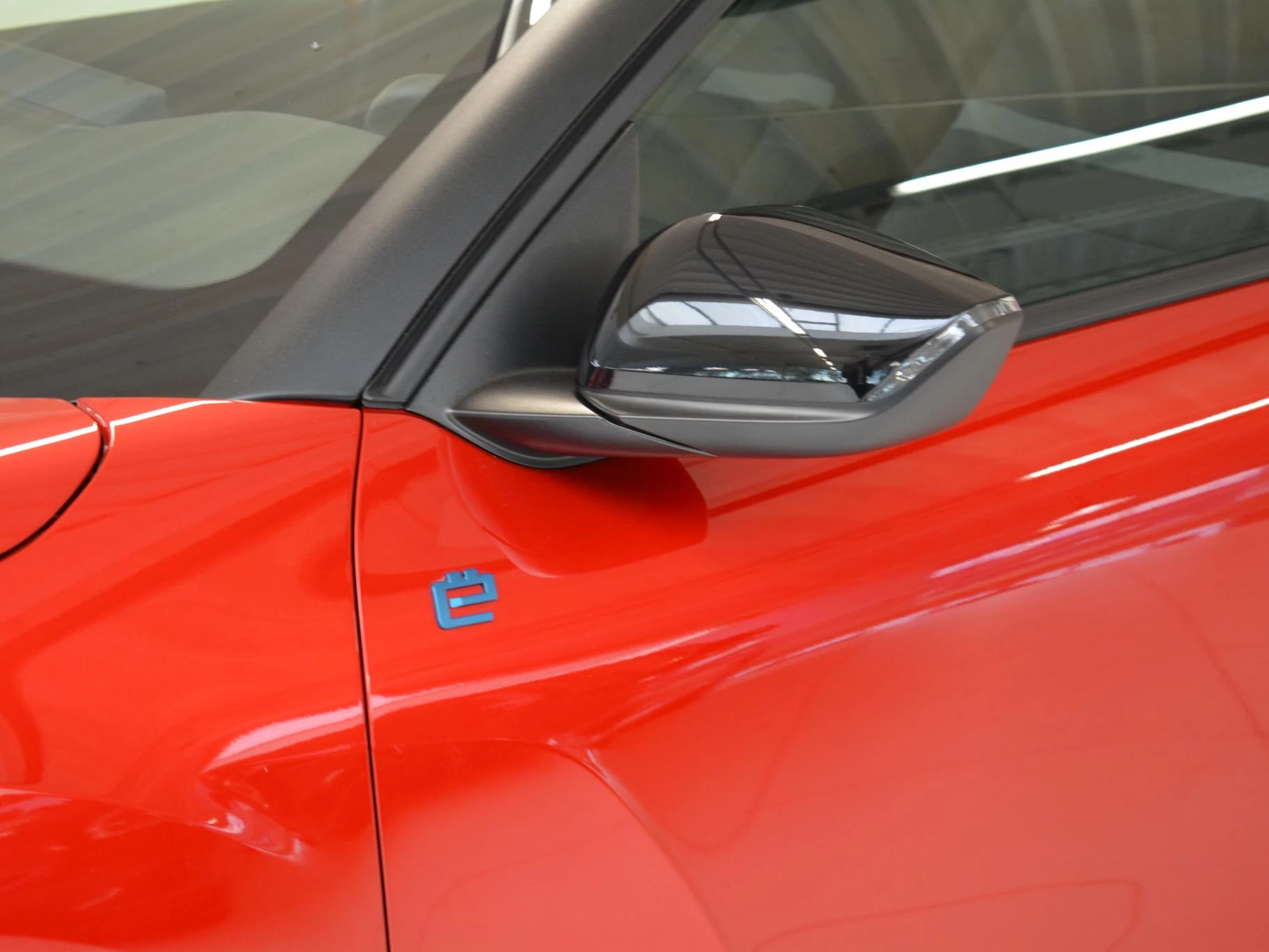 Hoofdafbeelding Citroën ë-C4