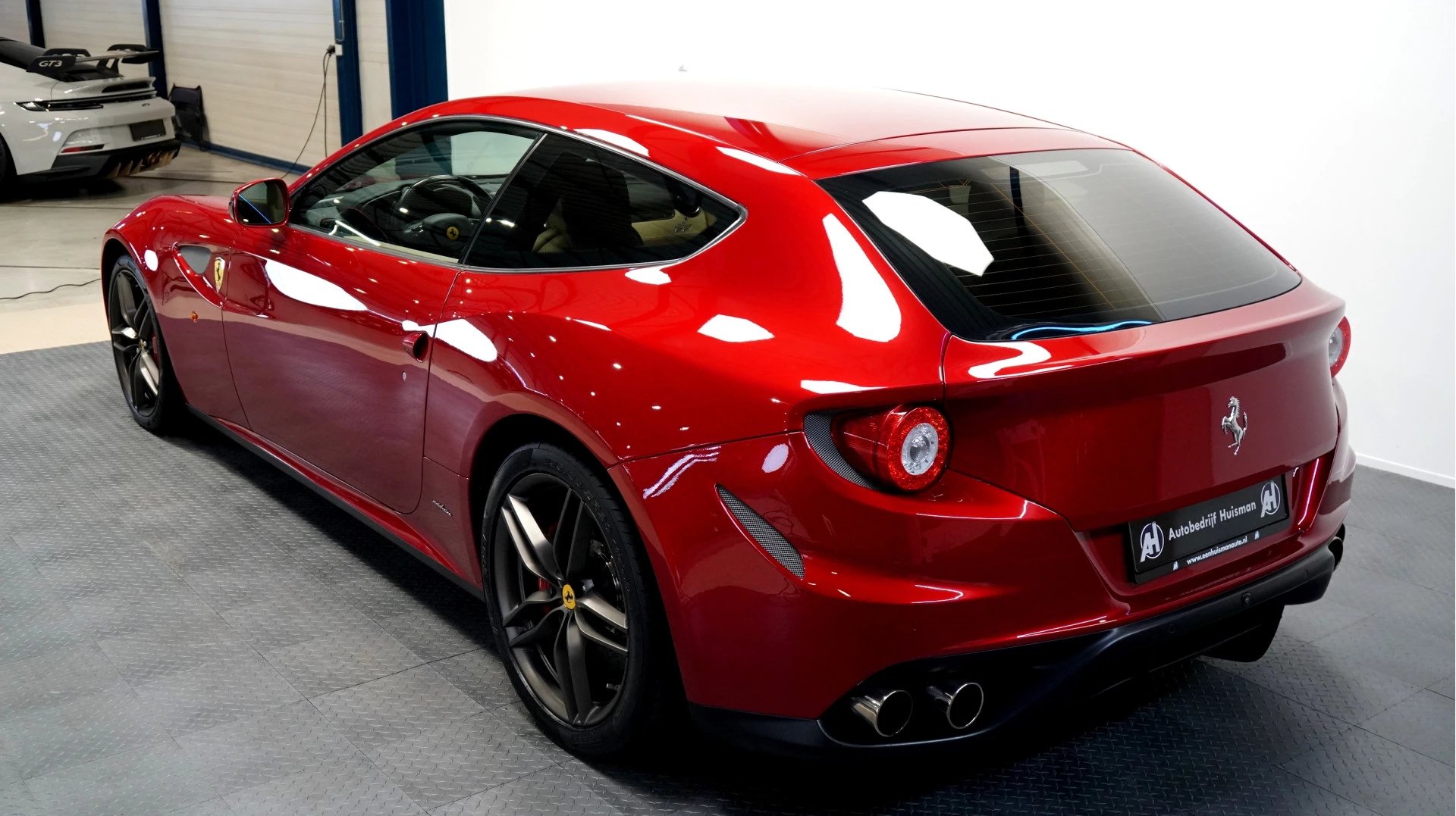 Hoofdafbeelding Ferrari FF