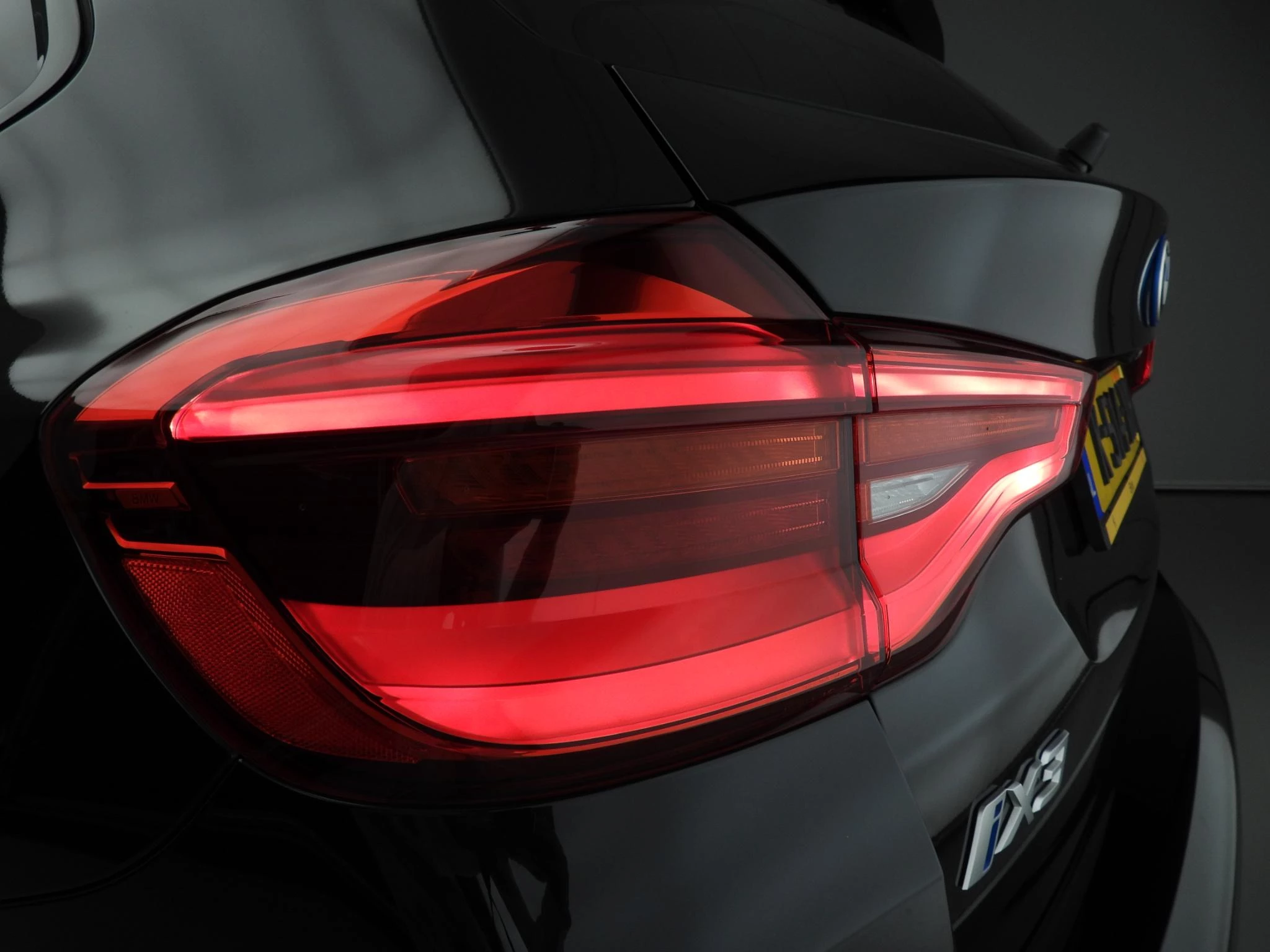 Hoofdafbeelding BMW iX3