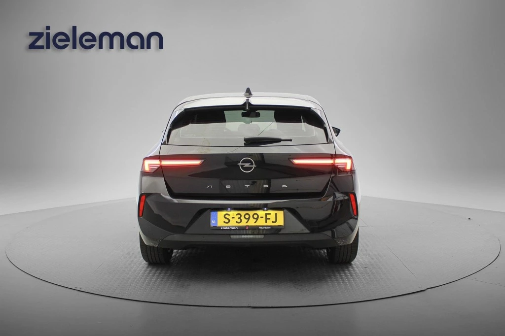 Hoofdafbeelding Opel Astra