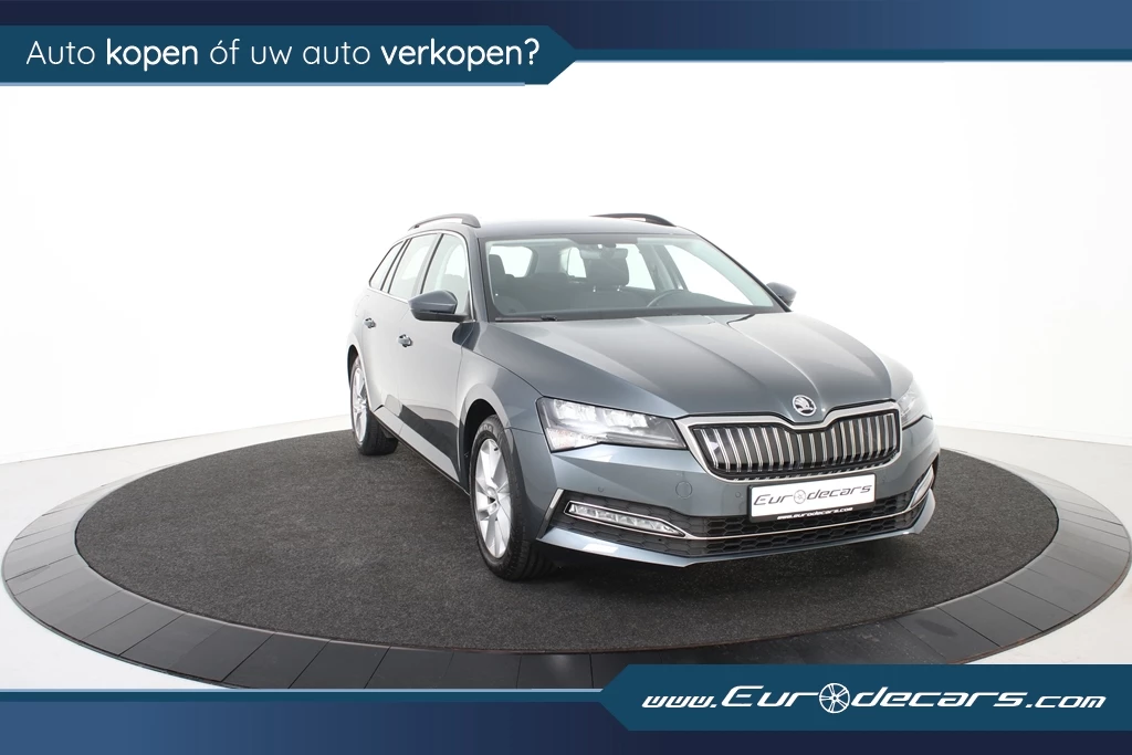 Hoofdafbeelding Škoda Superb