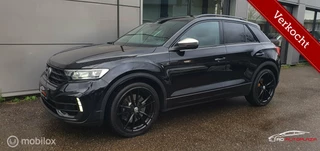 Hoofdafbeelding Volkswagen T-Roc Volkswagen T-Roc 2.0 TSI 4Motion R Pano/Akrapovic Full Black