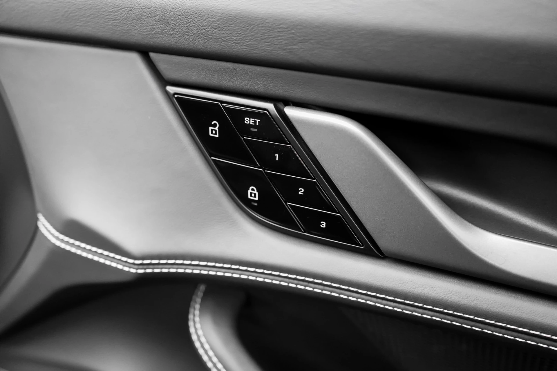 Hoofdafbeelding Porsche Taycan