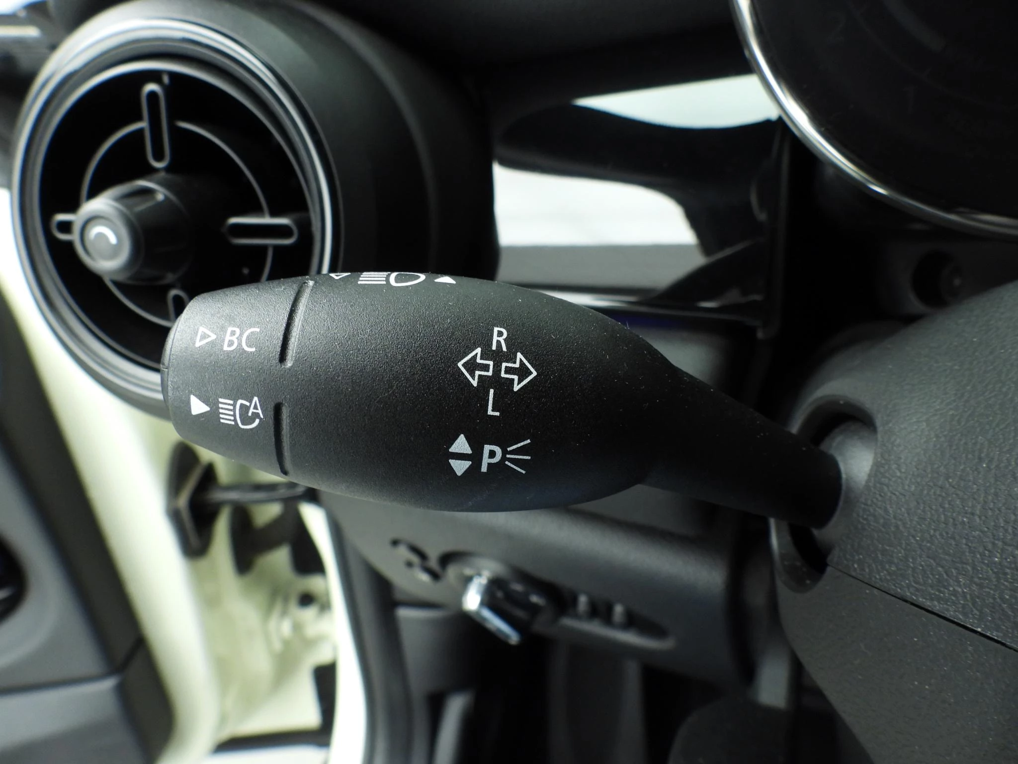 Hoofdafbeelding MINI 3-deurs