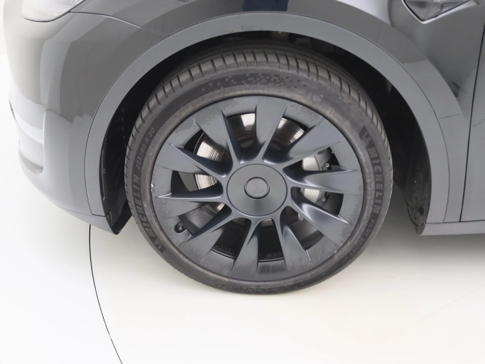 Hoofdafbeelding Tesla Model Y