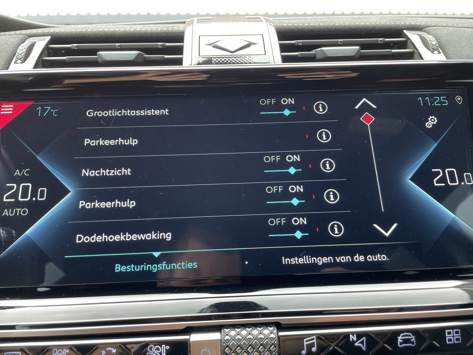 Hoofdafbeelding DS DS 7