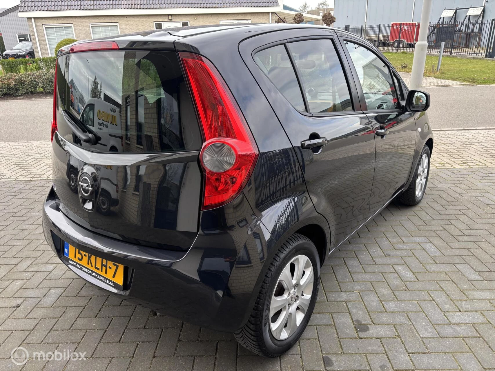 Hoofdafbeelding Opel Agila