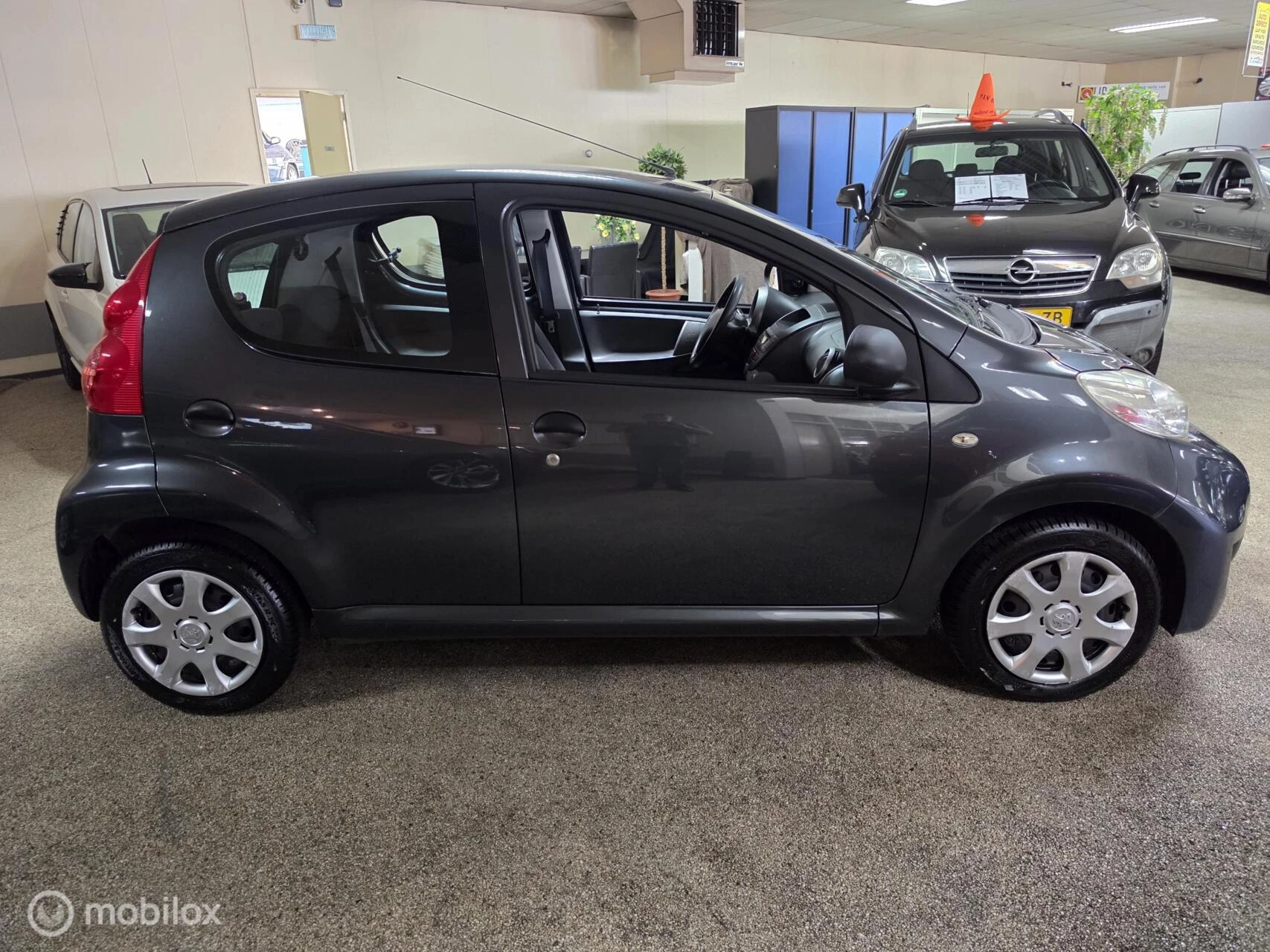 Hoofdafbeelding Peugeot 107
