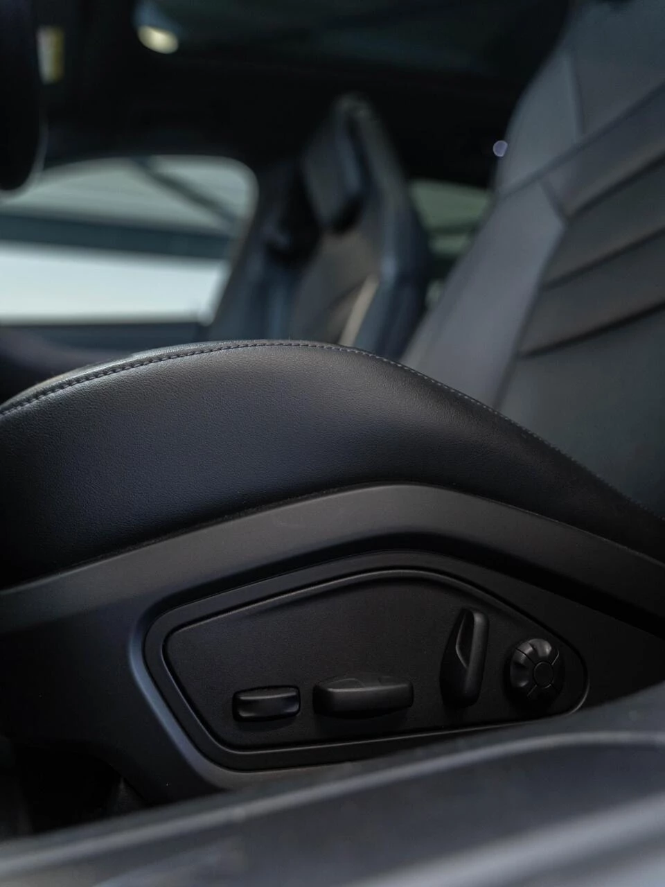 Hoofdafbeelding Porsche Taycan