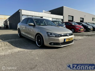 Hoofdafbeelding Volkswagen Jetta Volkswagen Jetta 1.4 TSI Hybrid Highline