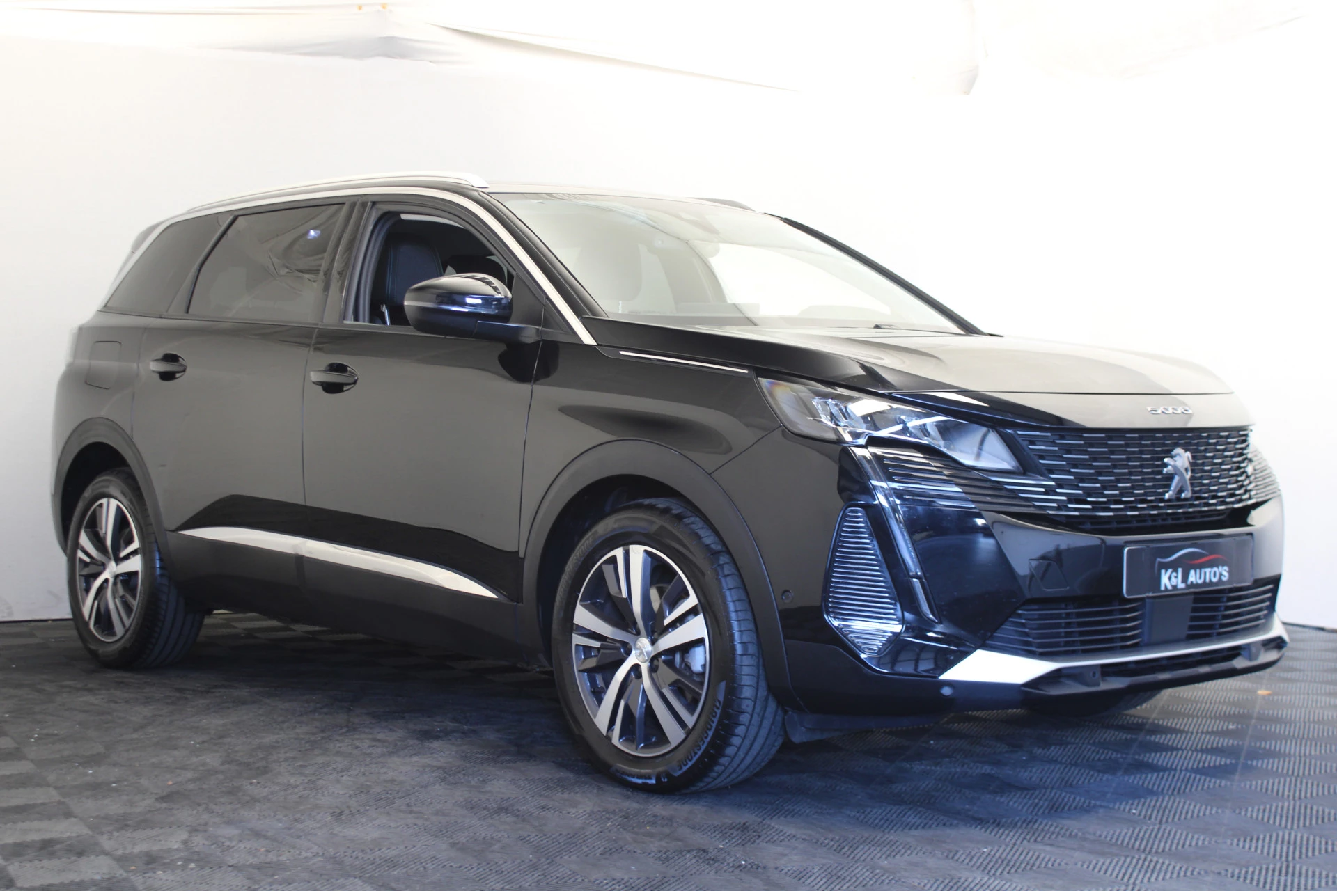 Hoofdafbeelding Peugeot 5008