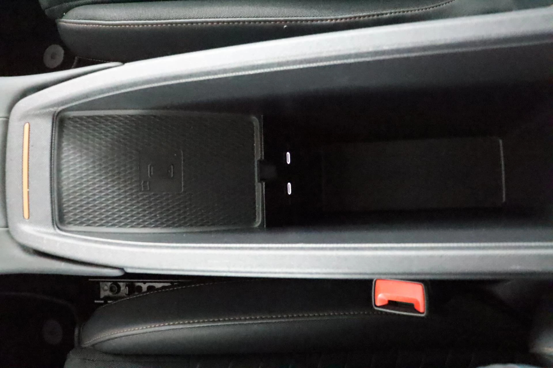 Hoofdafbeelding CUPRA Born