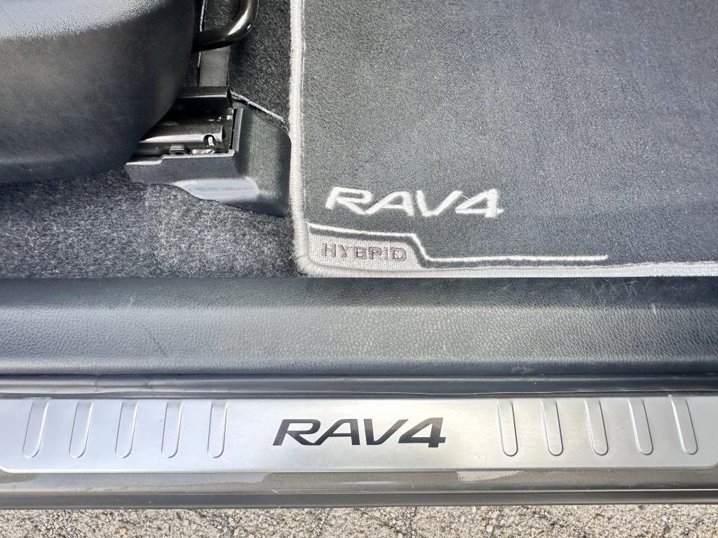 Hoofdafbeelding Toyota RAV4