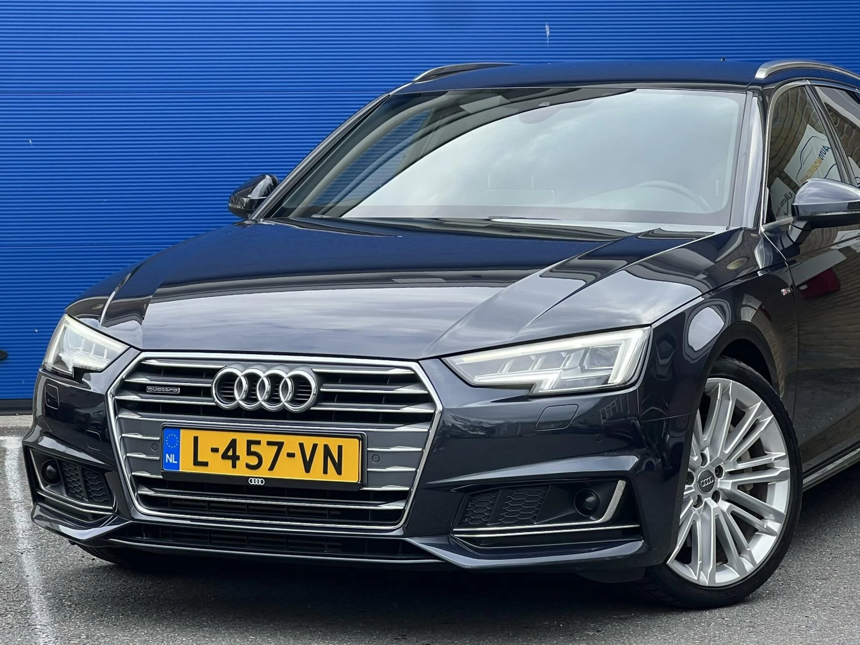 Hoofdafbeelding Audi A4
