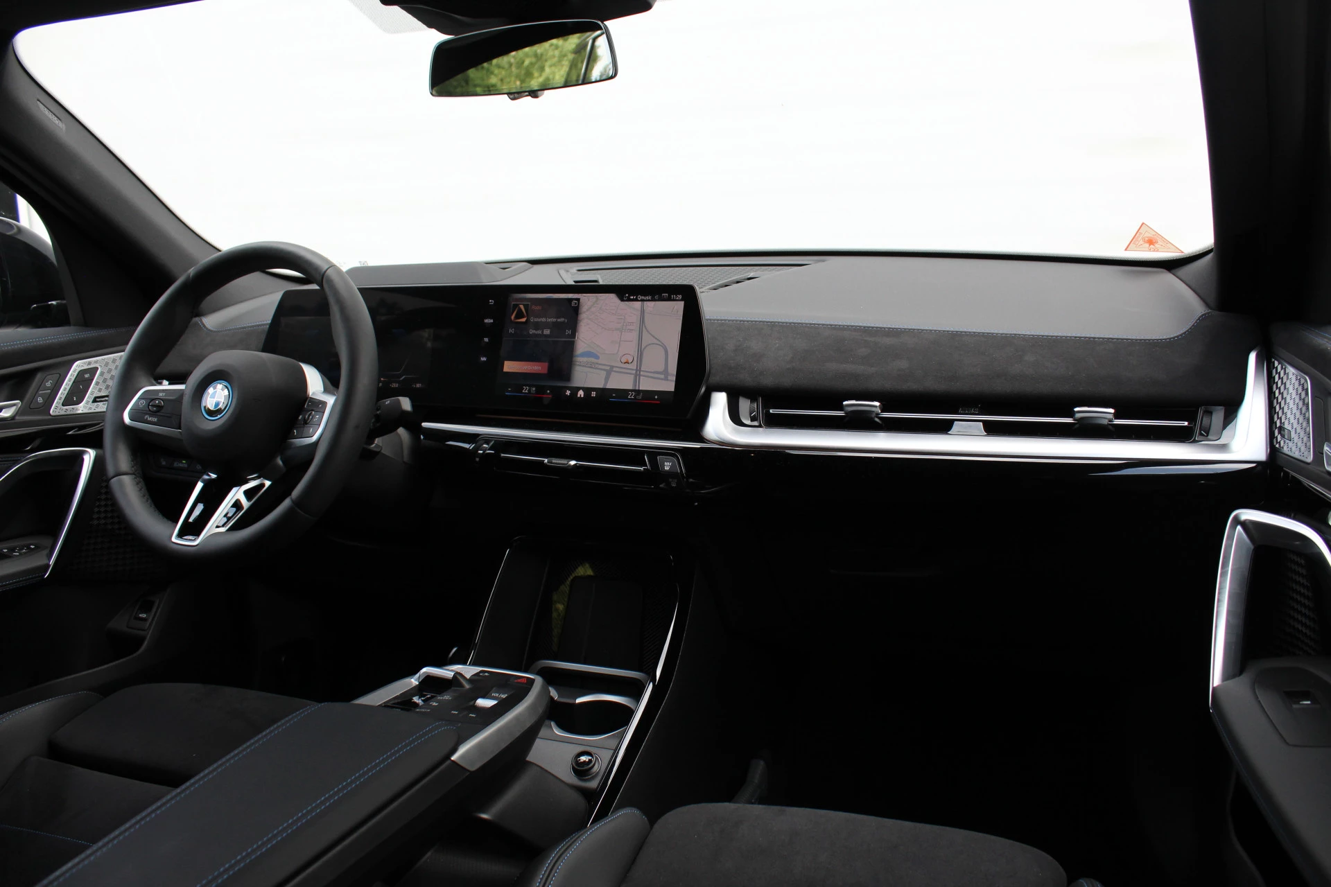 Hoofdafbeelding BMW iX2