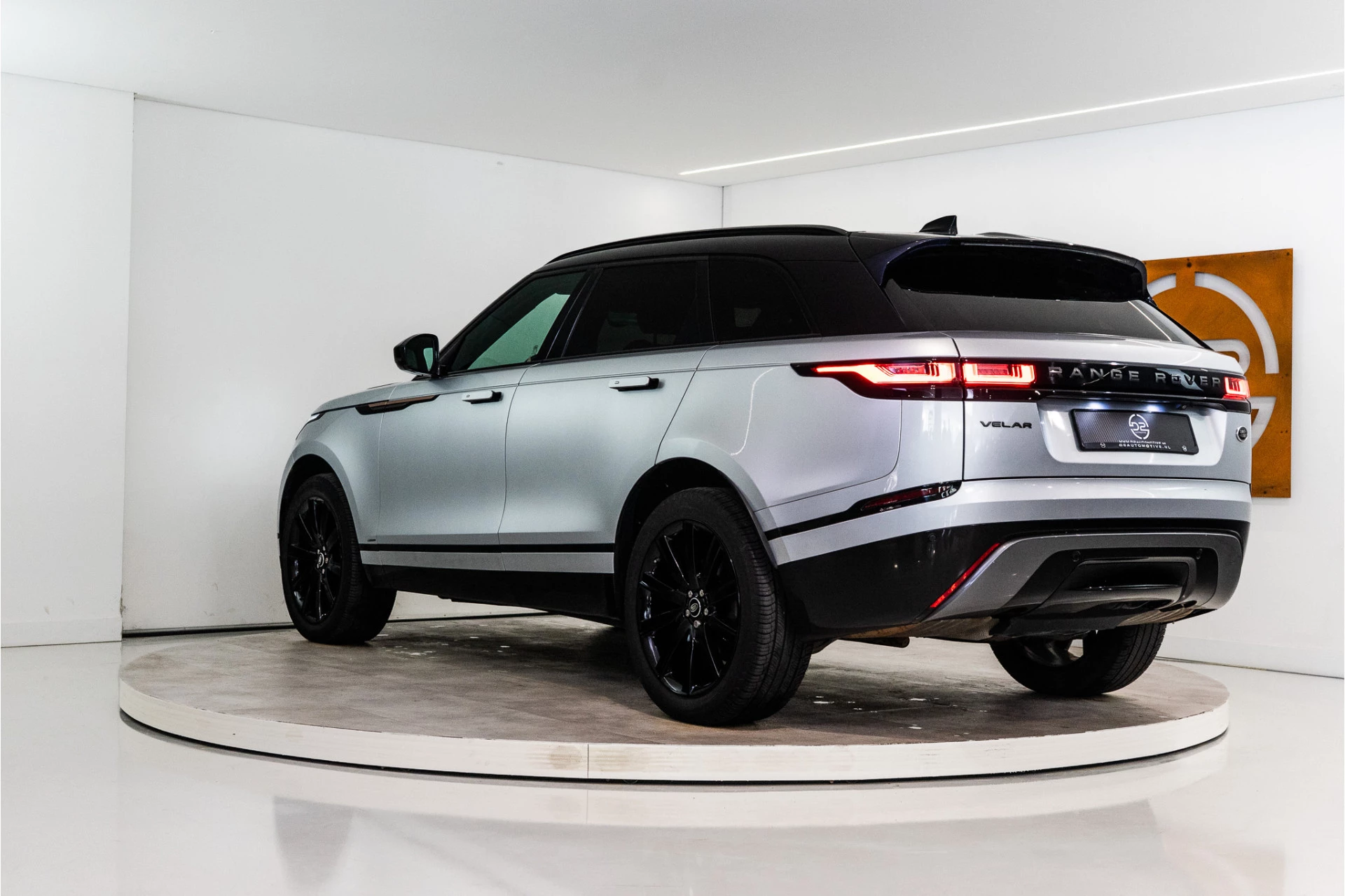 Hoofdafbeelding Land Rover Range Rover Velar