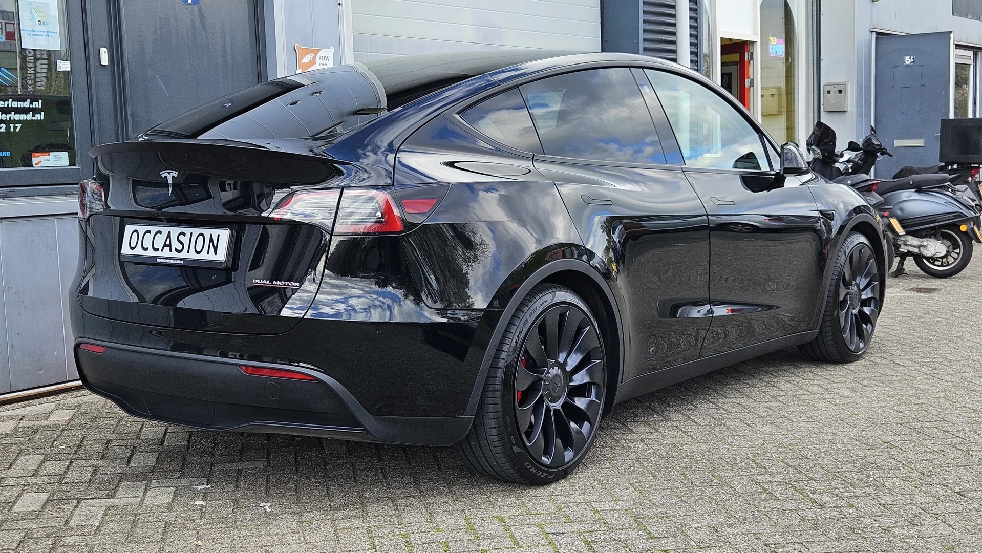 Hoofdafbeelding Tesla Model Y