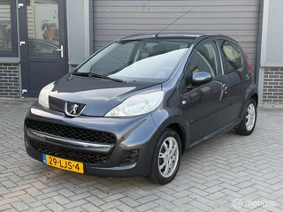 Peugeot 107 1.0-12V Urban Move/ ONDERHOUDHISTORIE/AIRCO/APK