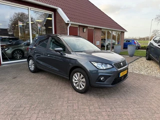 SEAT Arona 1.0 TSI STYLE BUSINESS INTENSE SLECHTS 43.837 KM! AIRCO/TREKHAAK/CRUISE