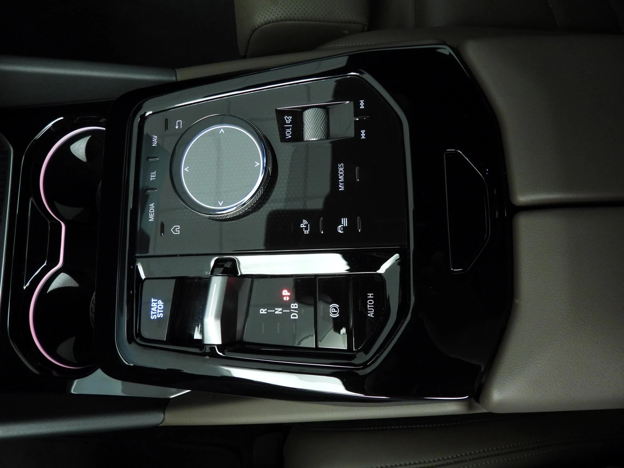 Hoofdafbeelding BMW i5