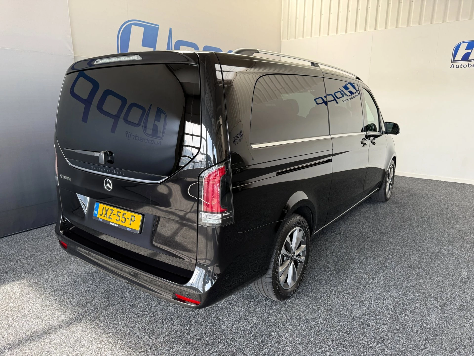 Hoofdafbeelding Mercedes-Benz 300