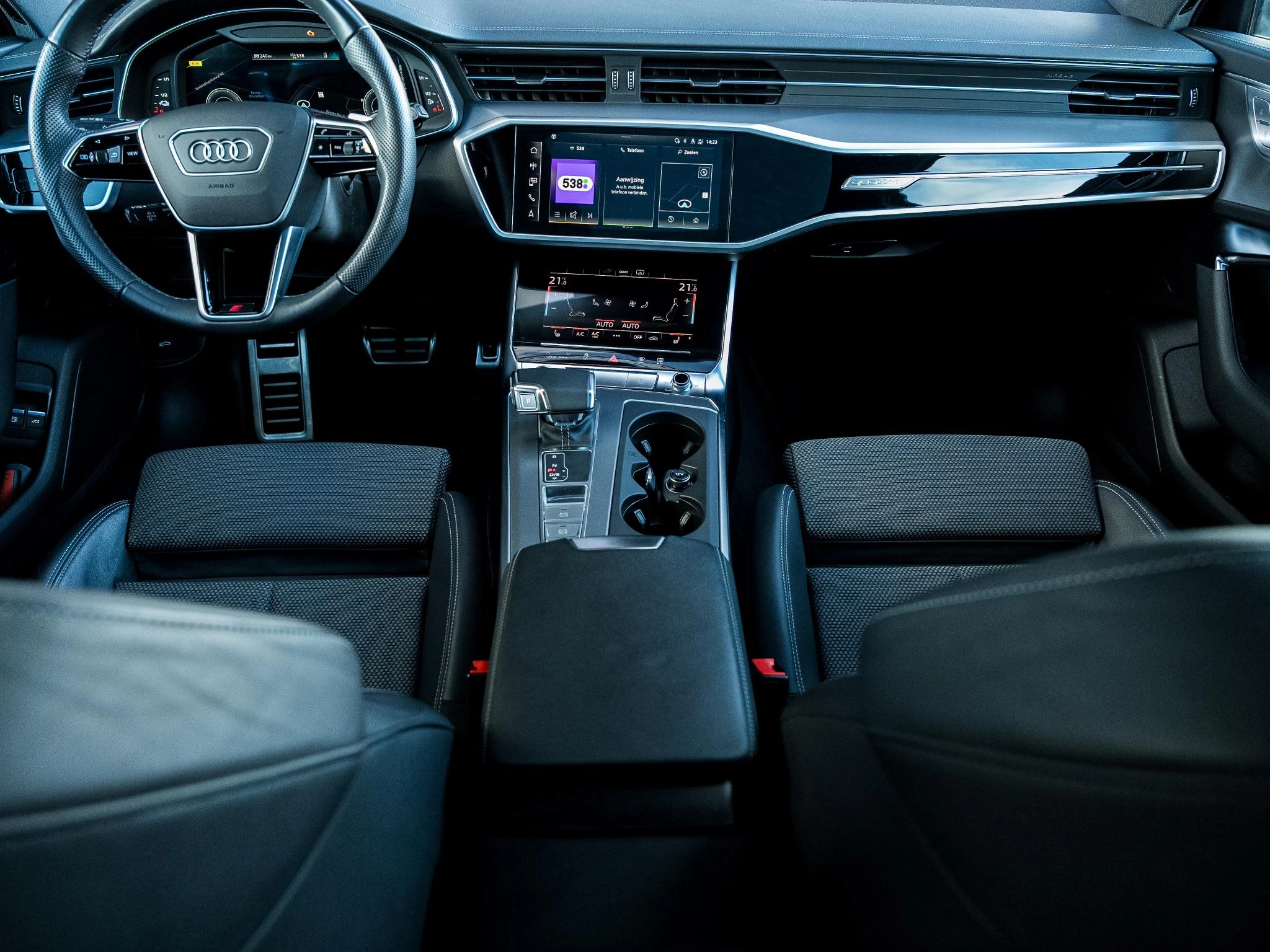 Hoofdafbeelding Audi A6