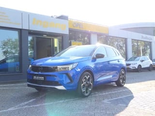 Opel Grandland 1.6 Turbo 300pk Plug-In Hybrid 4x4 Ultimate | Leder | LED Matrix | Trekhaak | 19" LMV