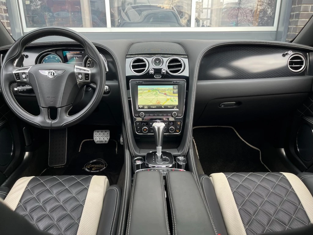 Hoofdafbeelding Bentley Flying Spur