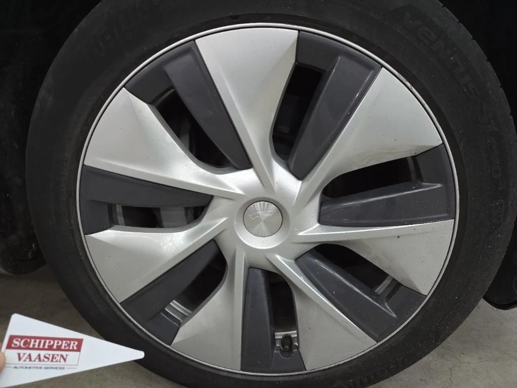 Hoofdafbeelding Tesla Model Y