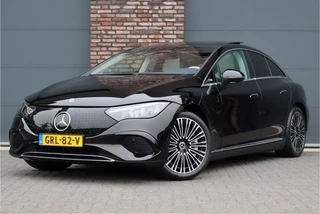 Hoofdafbeelding Mercedes-Benz EQE Mercedes-Benz EQE 300 Luxury Line 89 kWh | Hyperscreen | Distronic Pro | Panoramadak | Leder | Burmester | Memory | Warmtepomp | Rijassistentiepakket | Keyless Go |