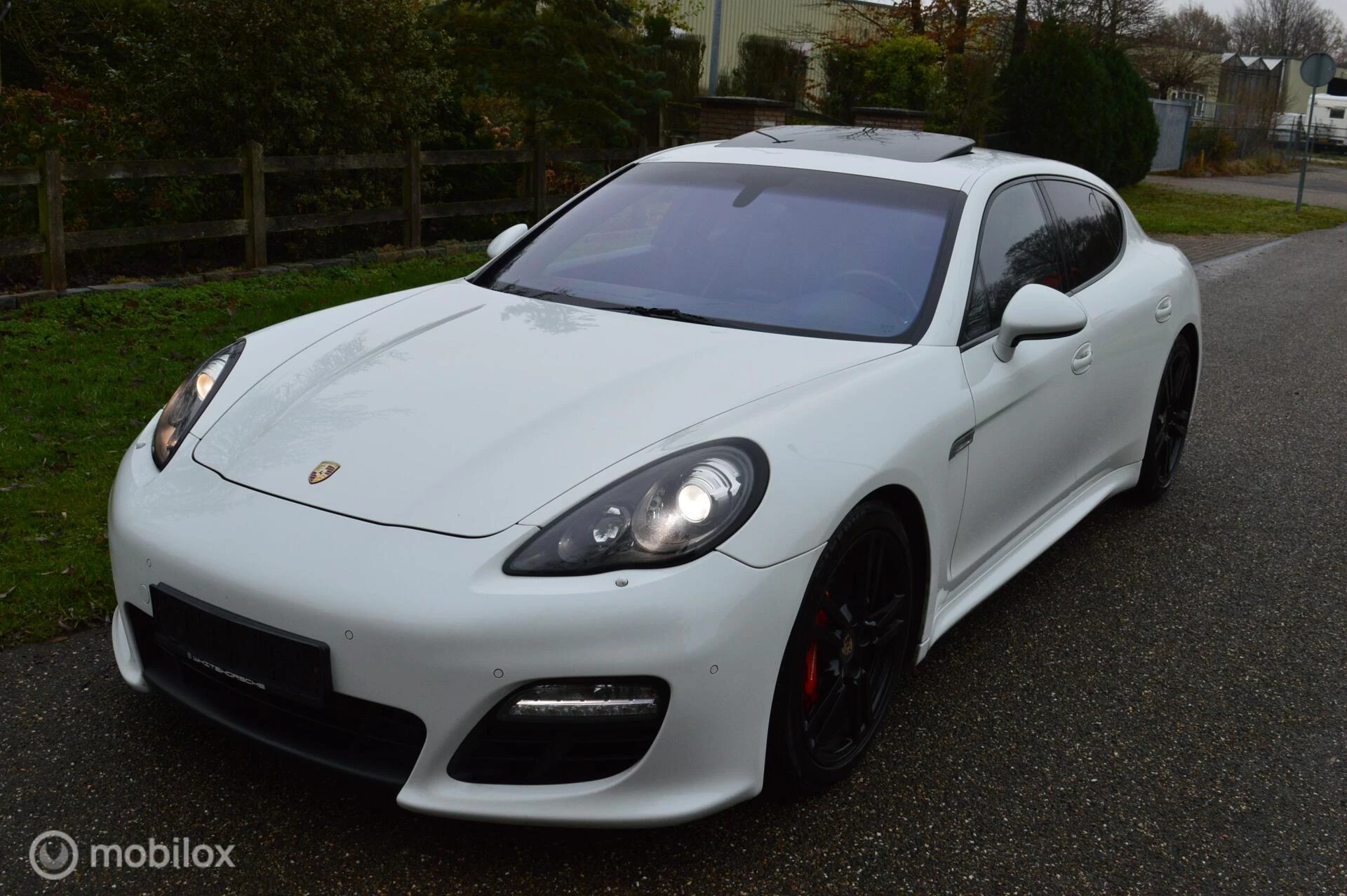 Hoofdafbeelding Porsche Panamera