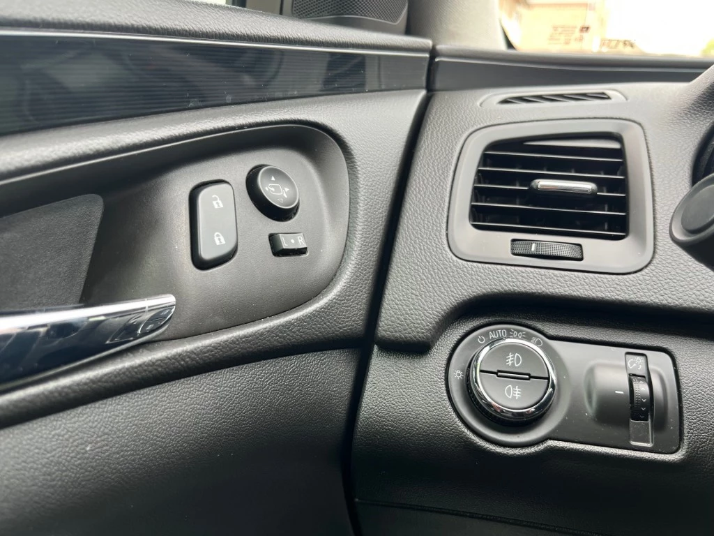 Hoofdafbeelding Opel Insignia