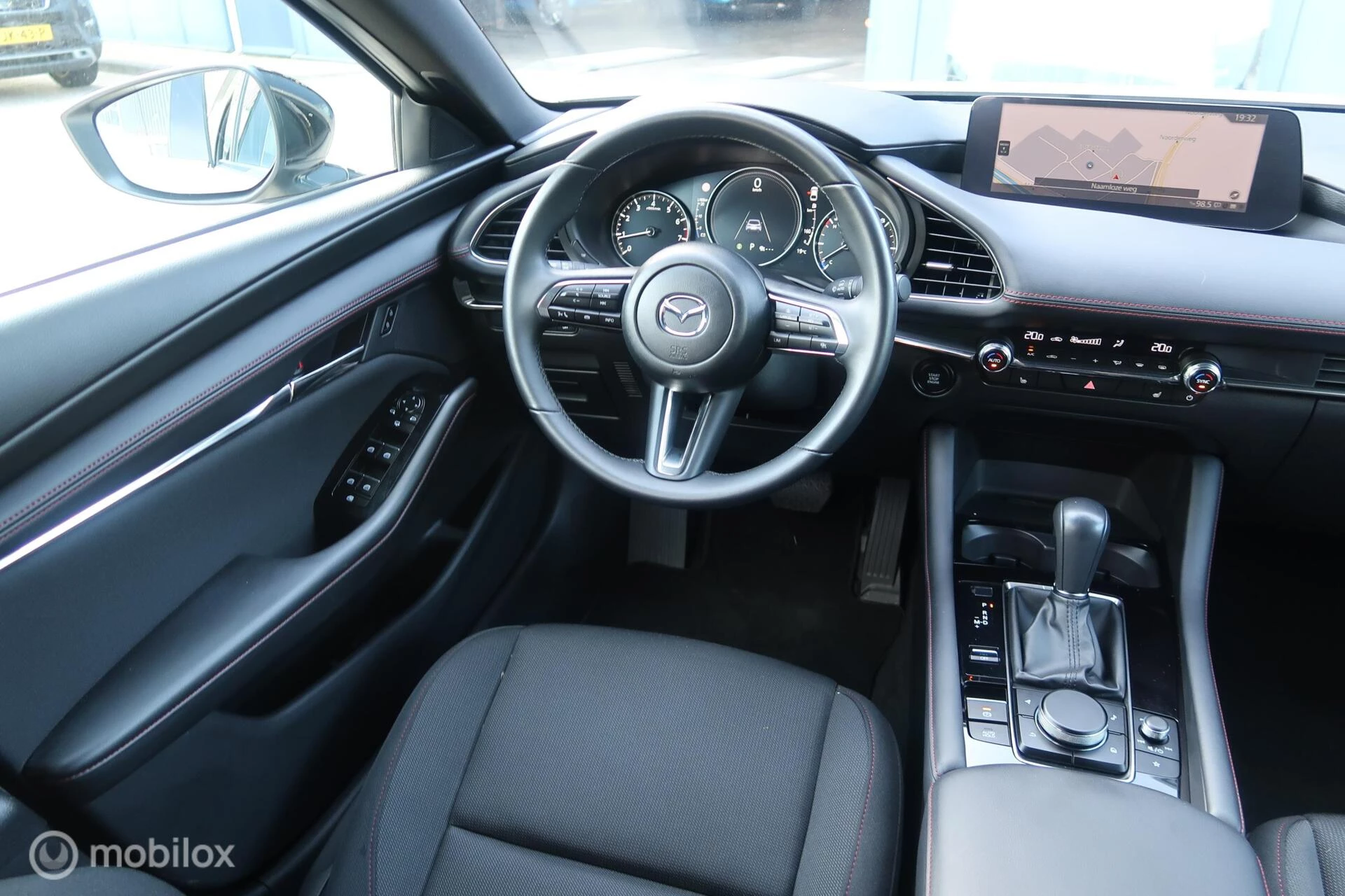 Hoofdafbeelding Mazda 3