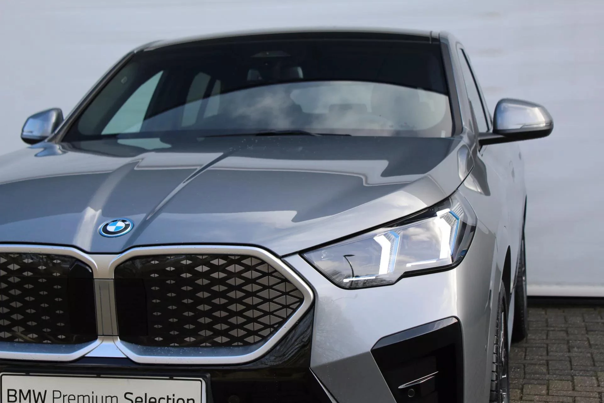 Hoofdafbeelding BMW iX2