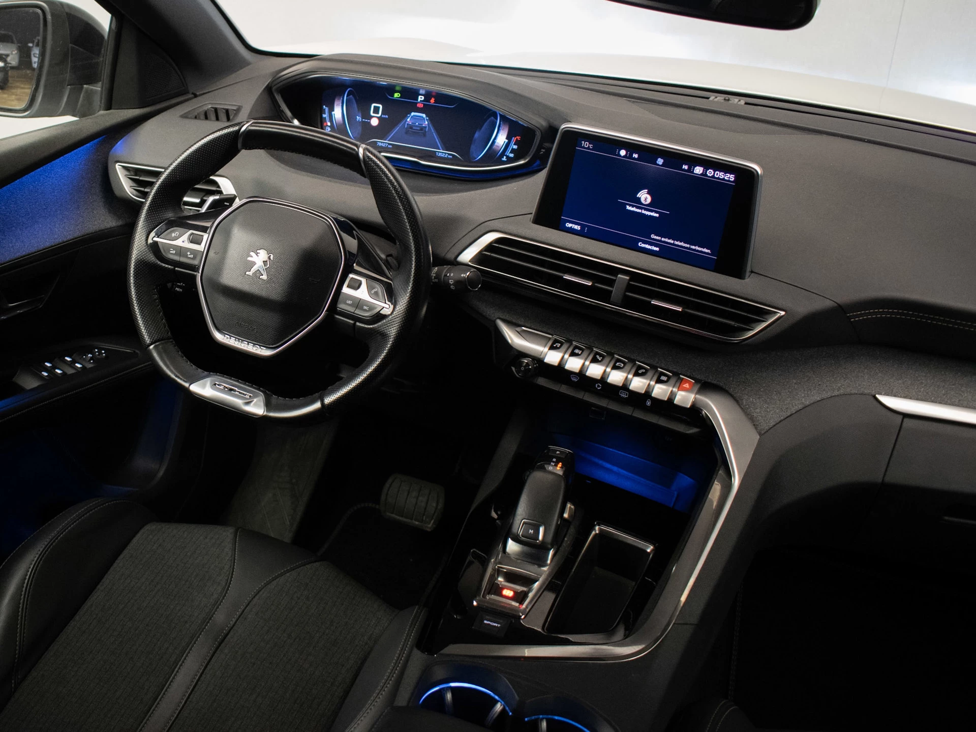 Hoofdafbeelding Peugeot 5008