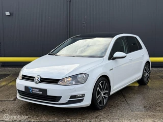 Volkswagen Golf 1.2 TSI CUP Edition PANORAMADAK