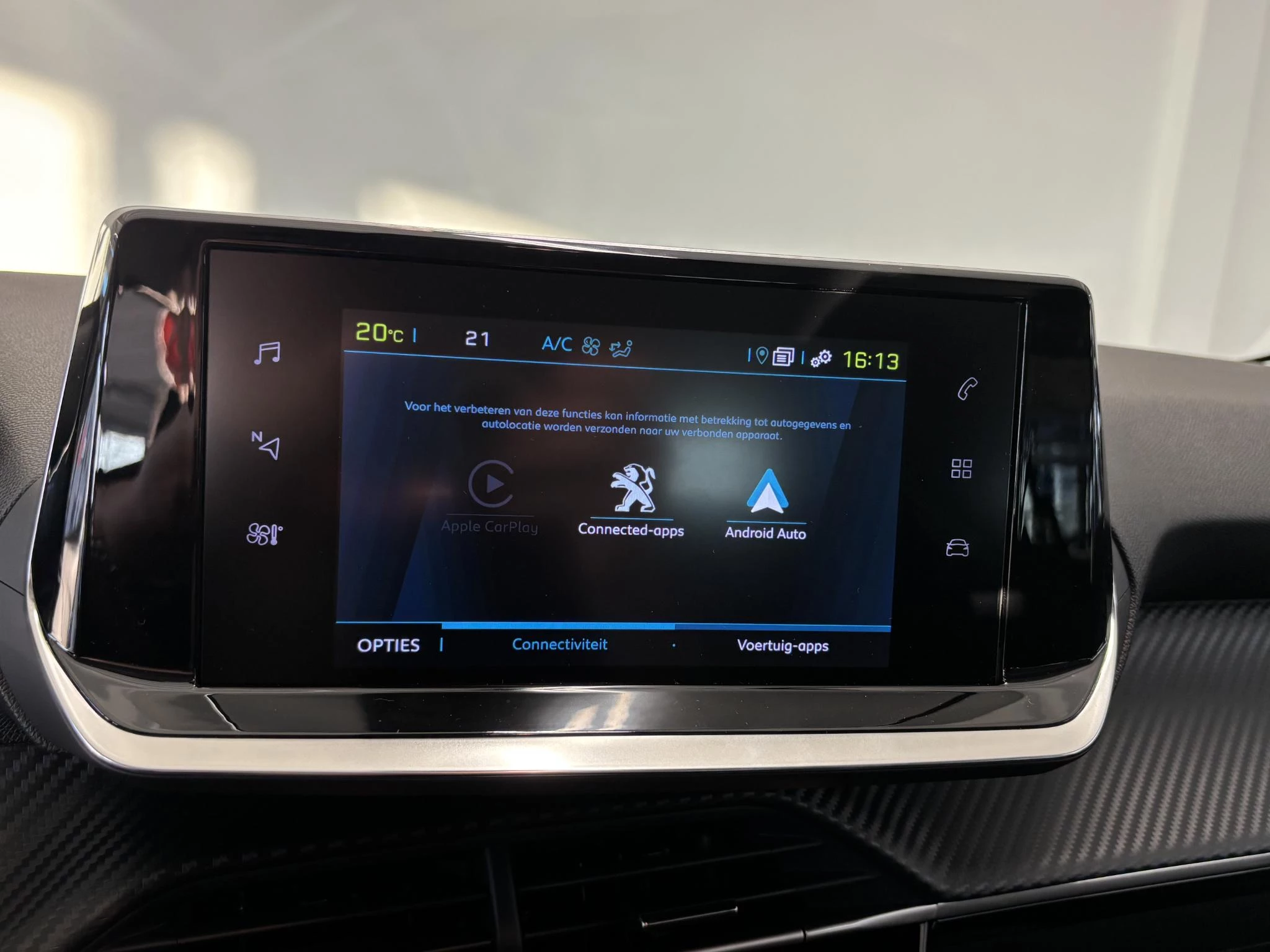 Hoofdafbeelding Peugeot e-208