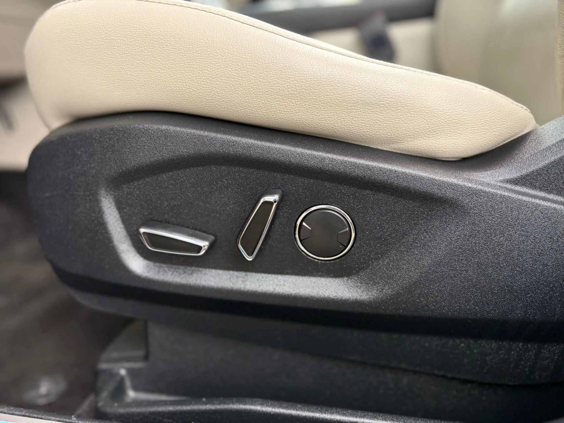 Hoofdafbeelding Ford Edge