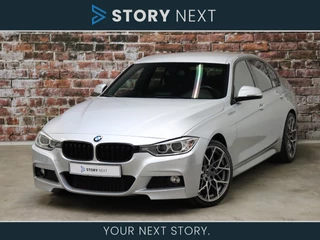 BMW 3 Serie Sedan 320i Executive M Sport Pakket Automaat / M Performance Uitlaat / Parkeersensoren / Navigatie / Cruise Control / Xenon / M Sportremsysteem / Bluetooth / Sportstoelen / Climate Control / Shadow Line / 19 Inch