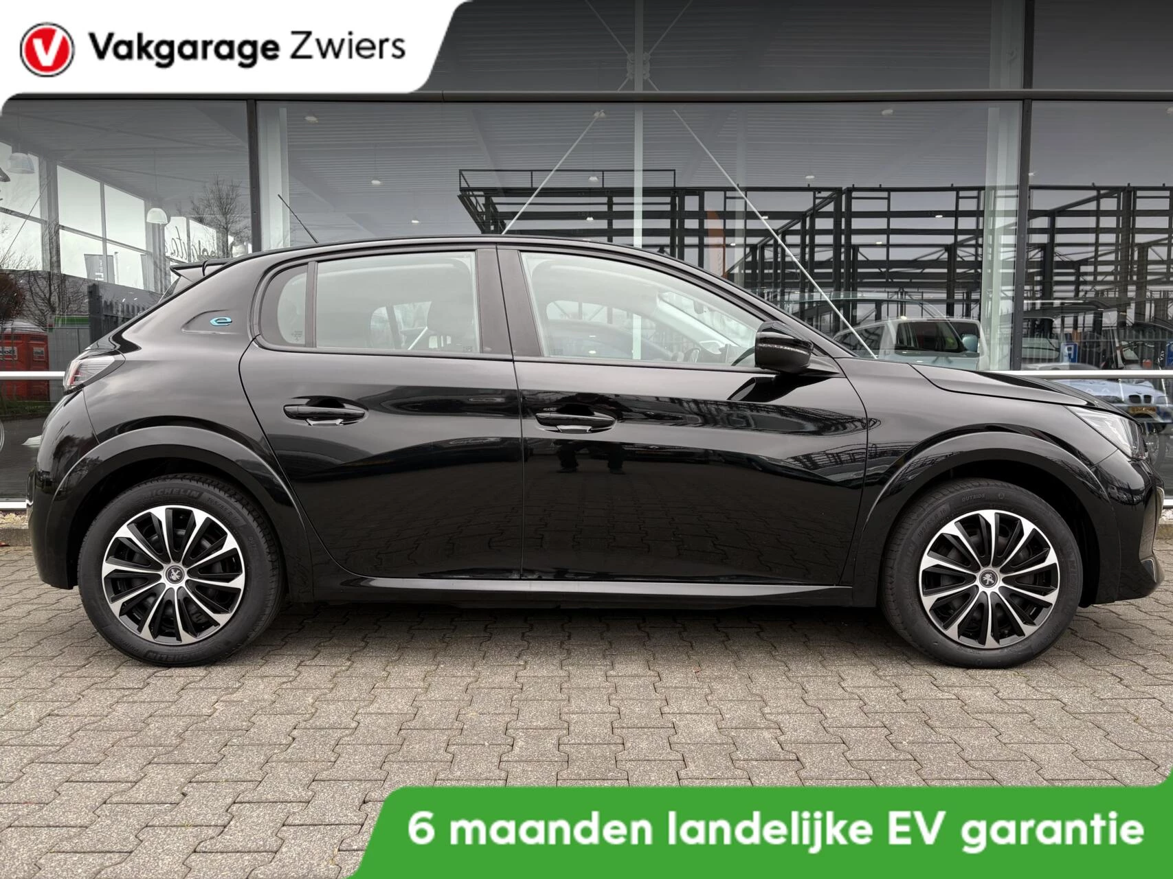 Hoofdafbeelding Peugeot e-208