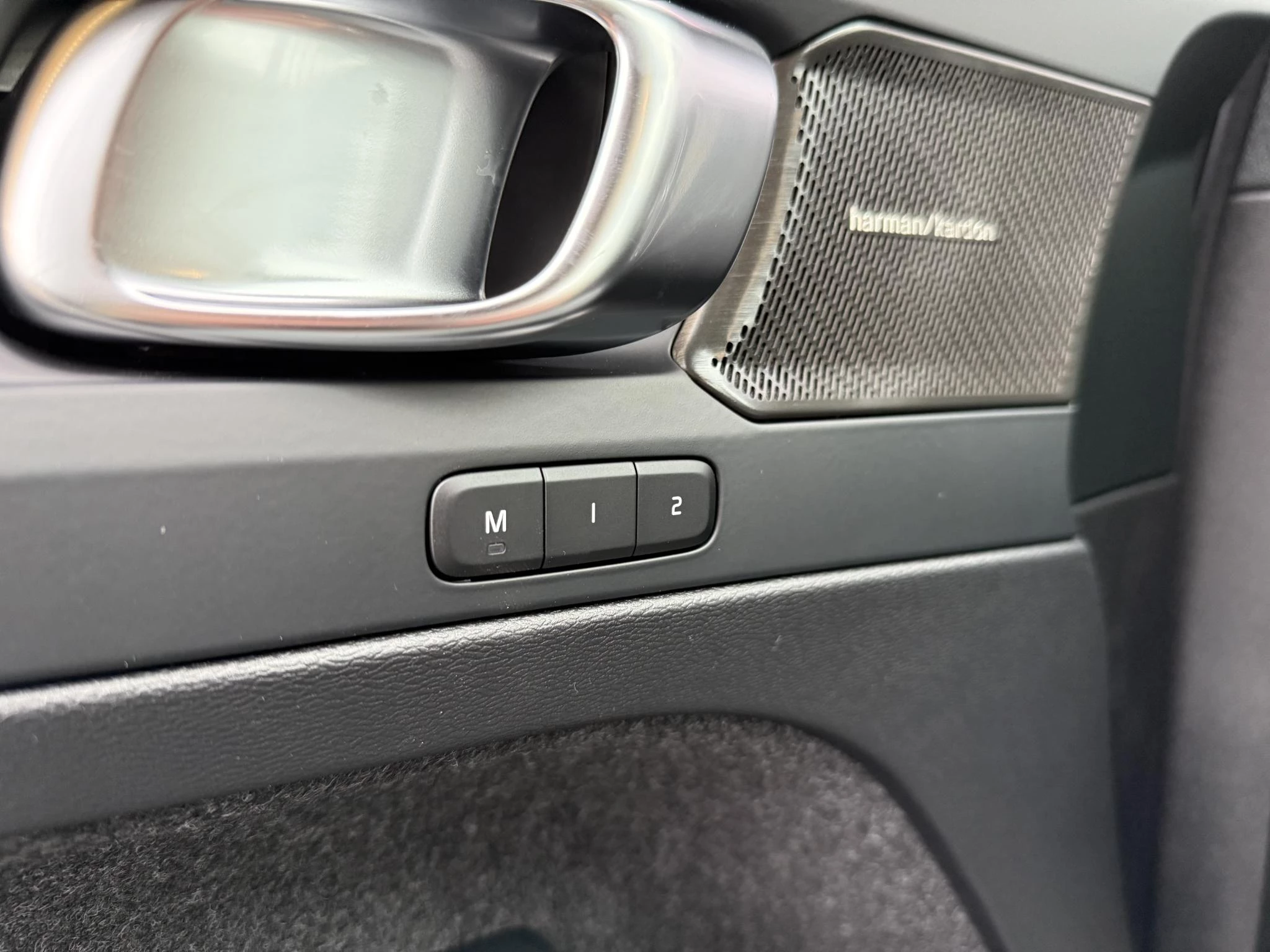 Hoofdafbeelding Volvo EX40